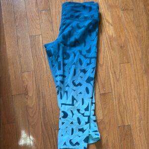 Women Blue Patterned Leggings